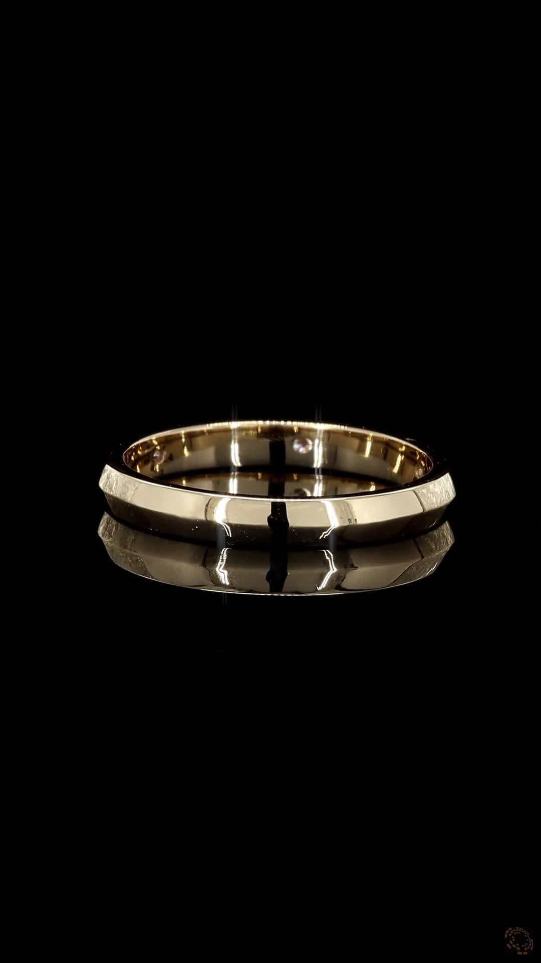 18k Custom Diamond Ring